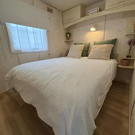 مكان تخييم Tiny - New Vennepark Wenduine